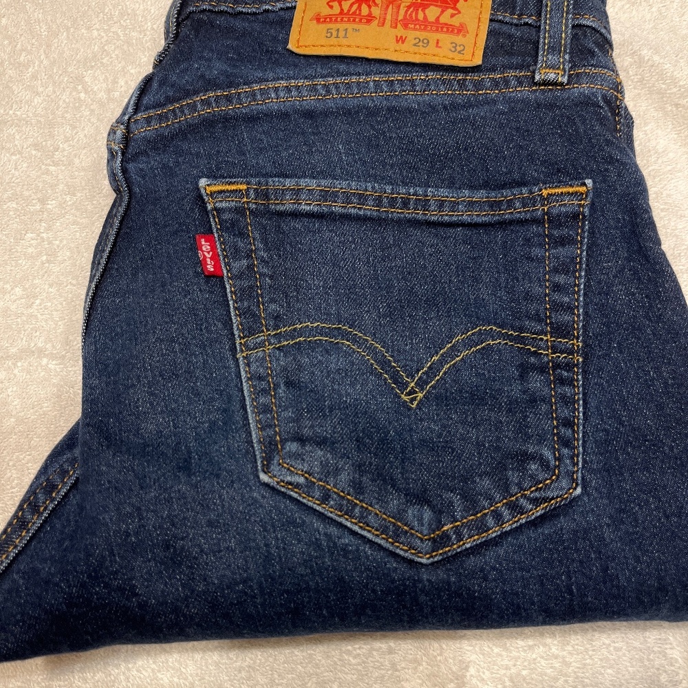 Levi’s 511 slim fit men’s jeans